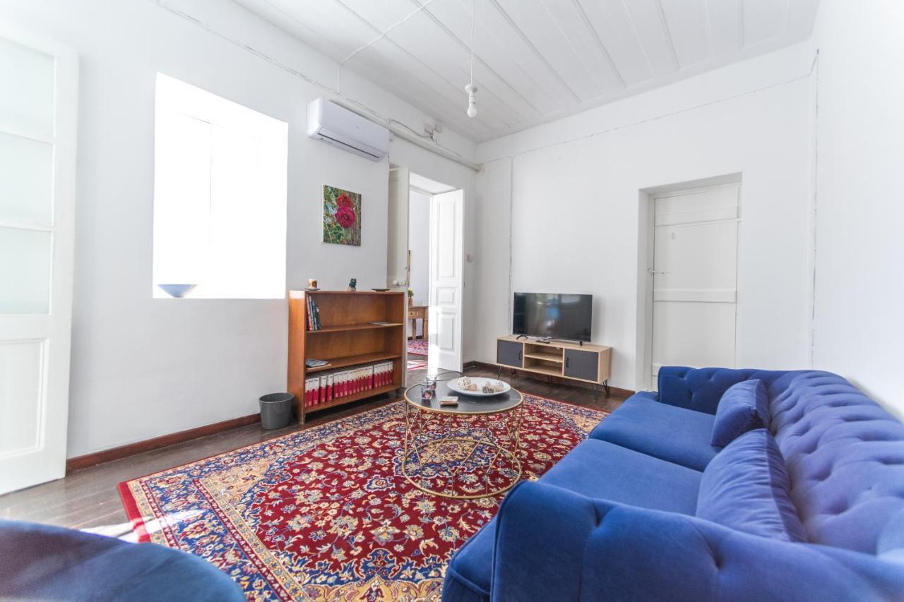 Town Apartment With Panoramic Seaview Paphos Exterior foto